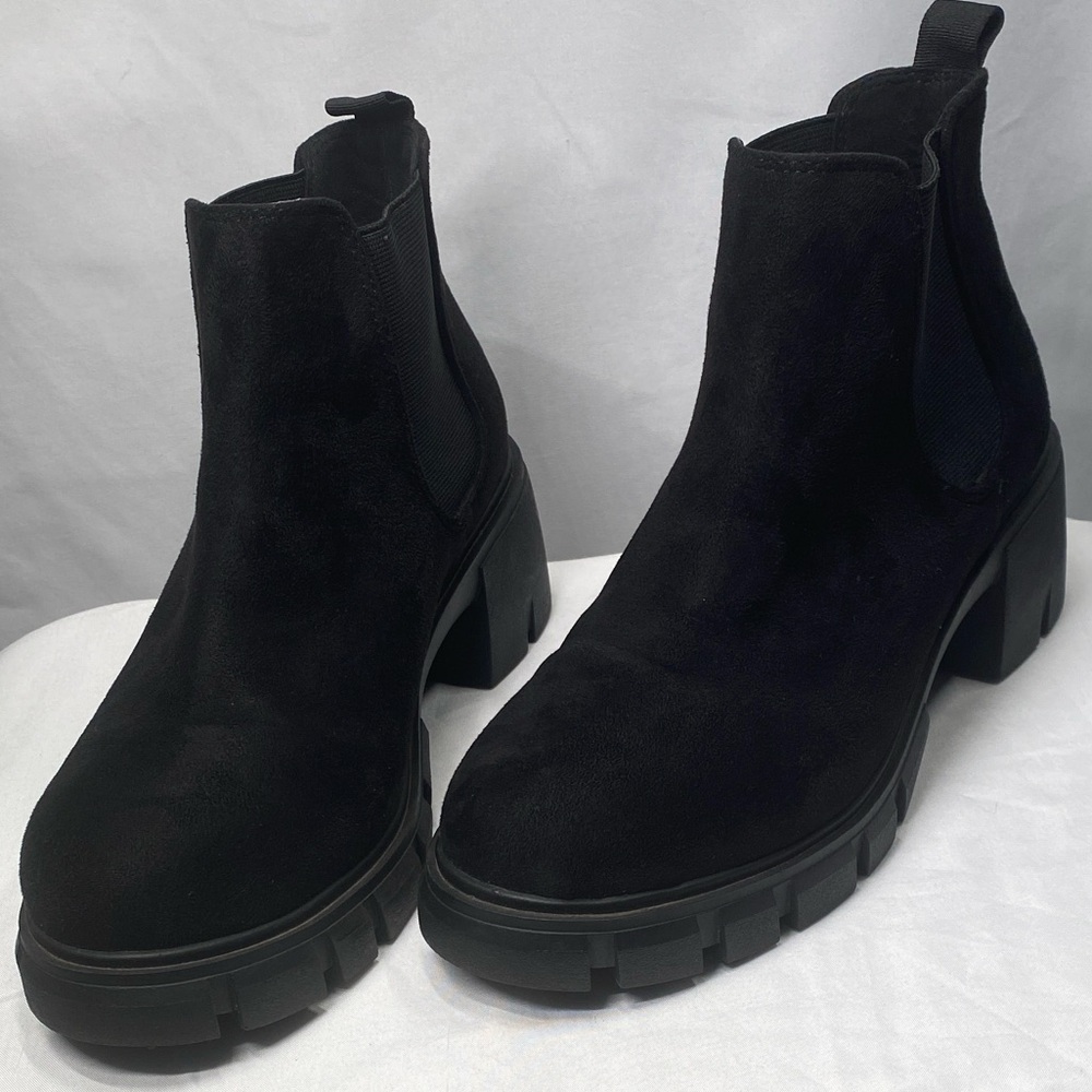 Black Suede Chelsea Ankle Boots | Lug Sole | Block Heel